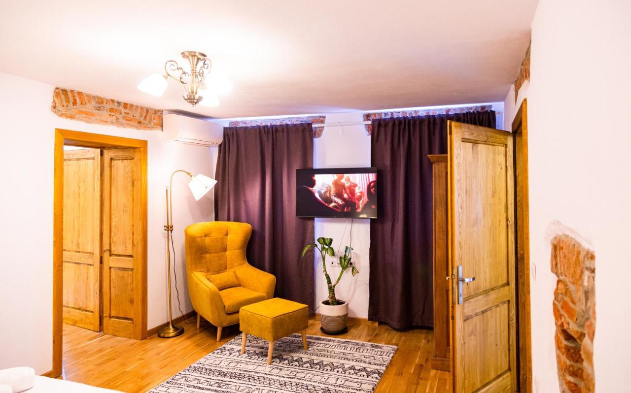 Stone Way Apartment Sibiu Luaran gambar