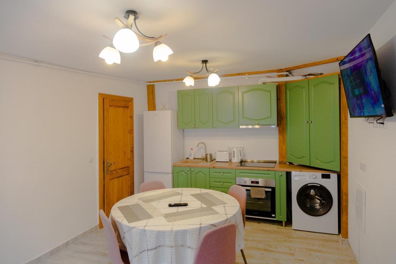 Stone Way Apartment Sibiu Luaran gambar
