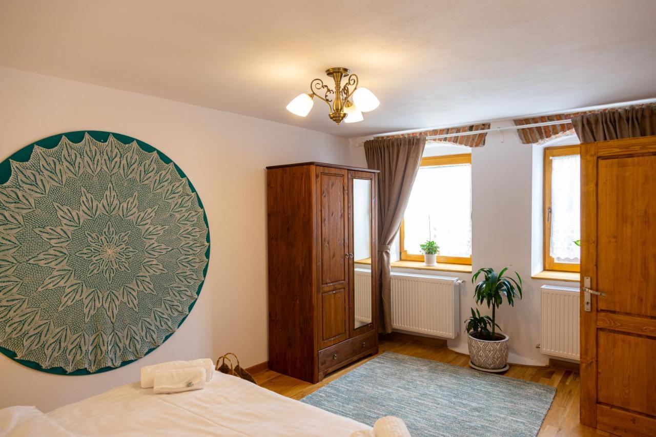 Stone Way Apartment Sibiu Luaran gambar