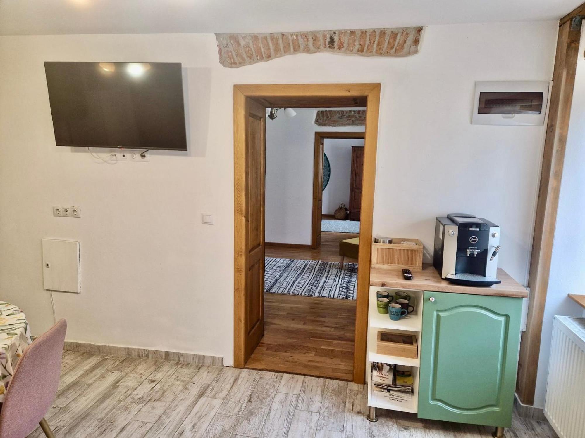 Stone Way Apartment Sibiu Luaran gambar